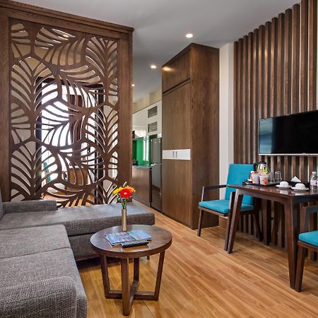 Ancyra Capsule Hotel - Backpackers Paradise & Rooftop Bar Đà Nẵng Extérieur photo
